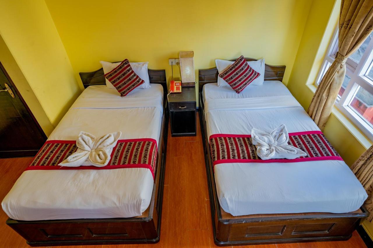 Hotel Bougainvillea 포카라 외부 사진