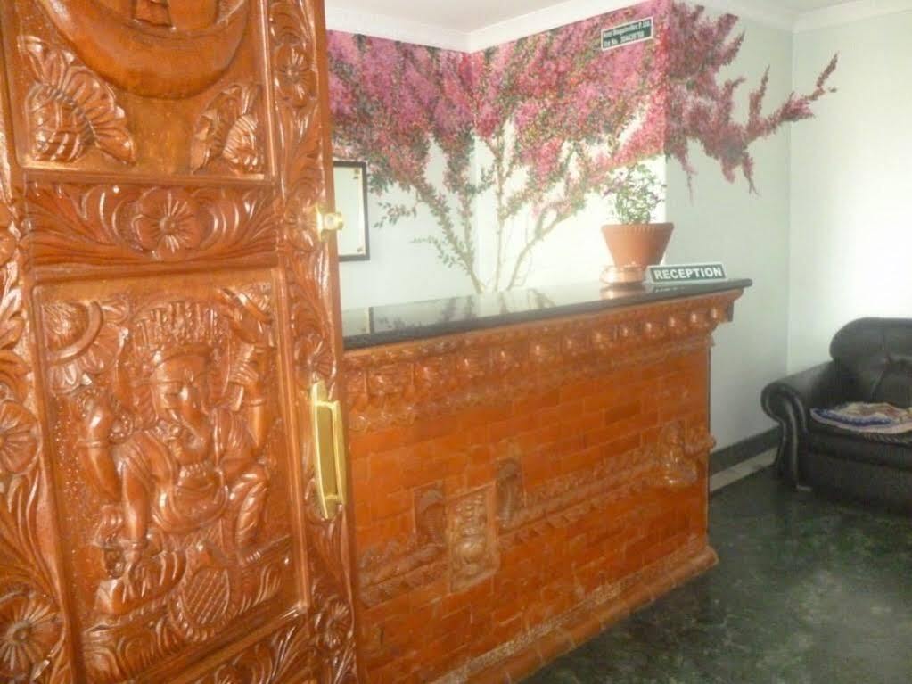 Hotel Bougainvillea 포카라 외부 사진